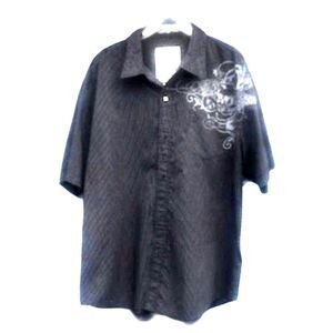 Short Sleeve Button Down . Size XXL {20-22} . Casual or Dress Shirt . MX Machine
